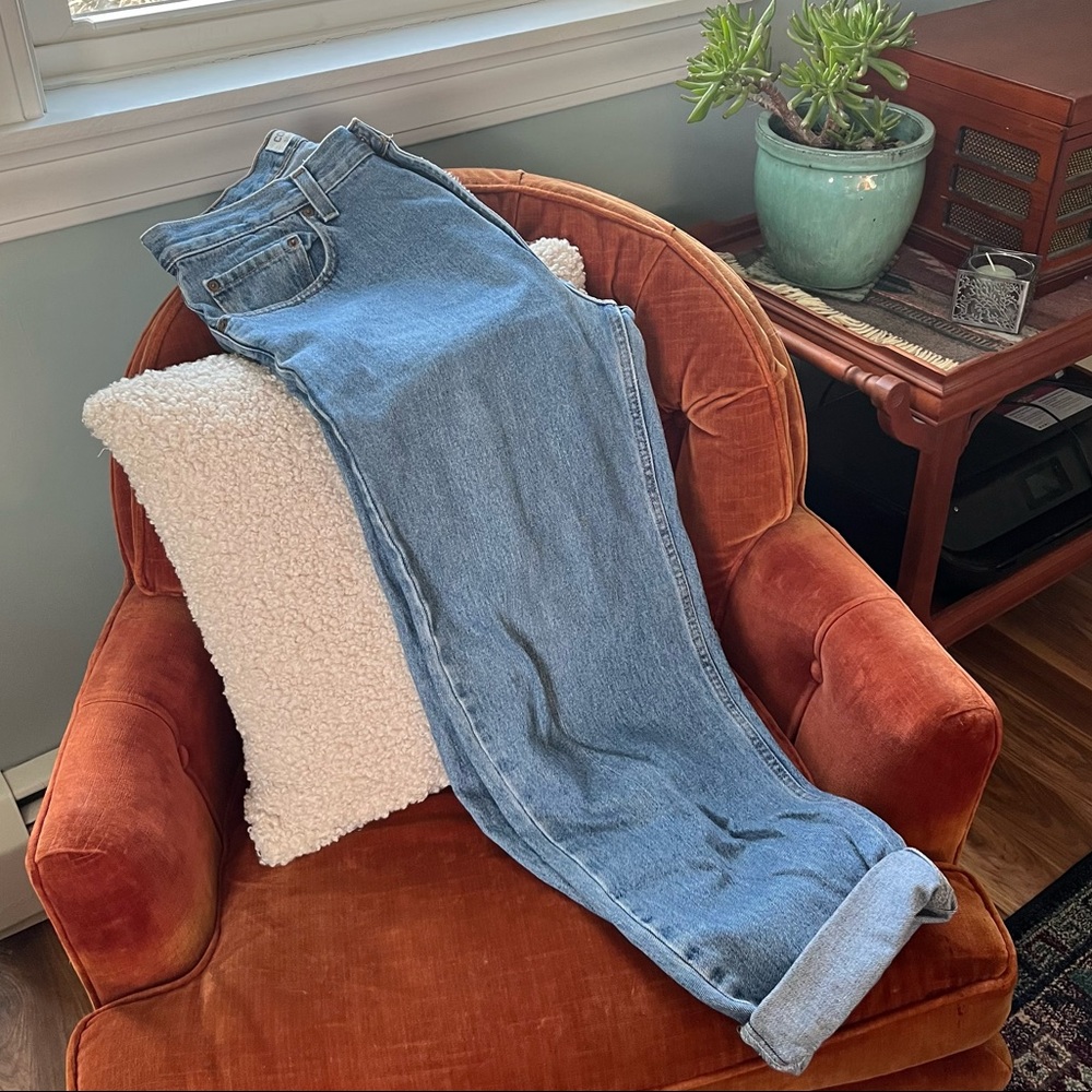 Levi’s comfort fit 560s jeans